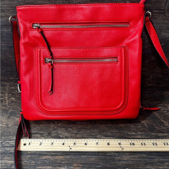 Apt. 9 Red Crossbody Bag Purse with Glossy Finish - Picture 1 of 12